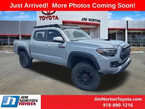 Gray 2017 Toyota Tacoma TRD Pro for sale in Tulsa, OK