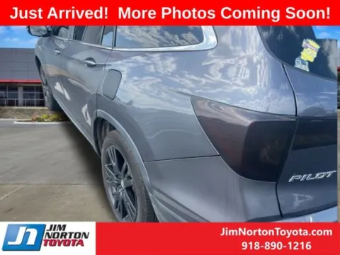 Photos of 2022 Honda Pilot Special Edition for sale in Tulsa, OK at Jim Norton Toyota