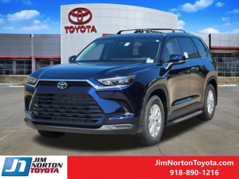 Photos of 2025 Toyota Grand Highlander XLE for sale in Tulsa, OK at Jim Norton Toyota