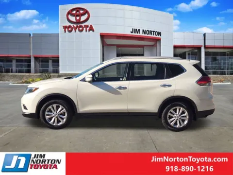 More photos of 2016 Nissan Rogue SV at Jim Norton Toyota, OK