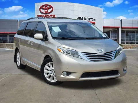 Beige 2016 Toyota Sienna Limited Premium for sale in Tulsa, OK