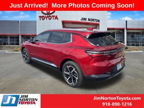 More photos of 2024 Chevrolet Equinox EV 2LT at Jim Norton Toyota, OK