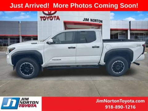 More photos of 2024 Toyota Tacoma Hybrid TRD Off Road at Jim Norton Toyota, OK