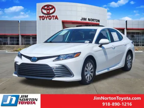 Another view of 2024 Toyota Camry Hybrid LE for sale in Tulsa, OK at Jim Norton Toyota