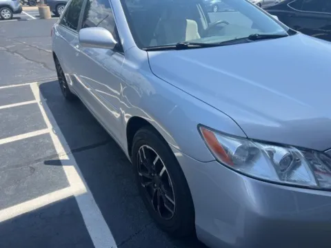 Silver 2009 Toyota Camry LE for sale in Tulsa, OK