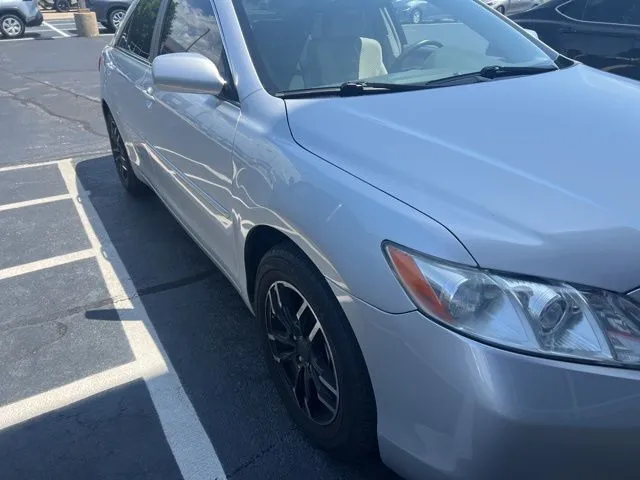 Silver 2009 Toyota Camry LE for sale in Tulsa, OK