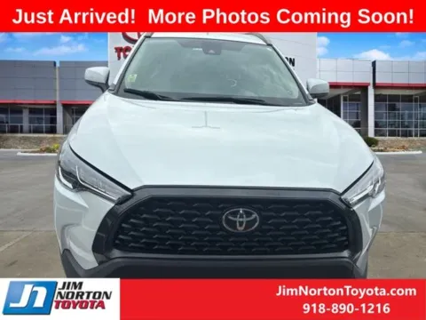 More photos of 2022 Toyota Corolla Cross LE at Jim Norton Toyota, OK