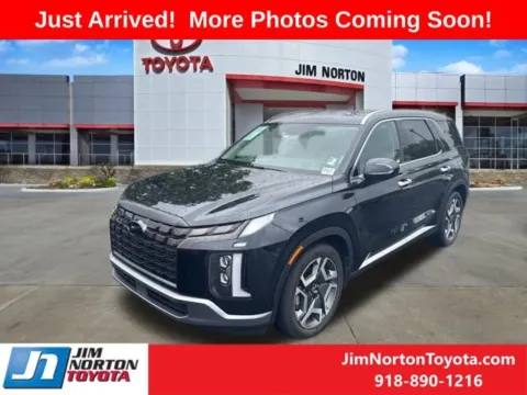 Photos of 2023 Hyundai Palisade Limited for sale in Tulsa, OK at Jim Norton Toyota