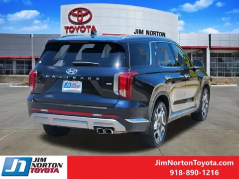 More photos of 2023 Hyundai Palisade Limited at Jim Norton Toyota, OK