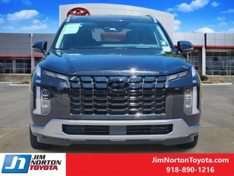 Photos of 2023 Hyundai Palisade Limited for sale in Tulsa, OK at Jim Norton Toyota