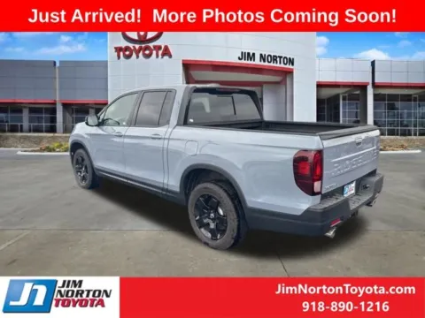 More photos of 2024 Honda Ridgeline Black Edition at Jim Norton Toyota, OK