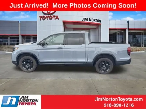 Another view of 2024 Honda Ridgeline Black Edition for sale in Tulsa, OK at Jim Norton Toyota