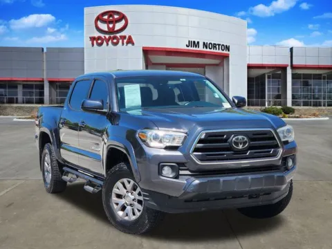 Gray 2018 Toyota Tacoma SR5 for sale in Tulsa, OK