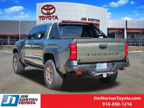 More photos of 2025 Toyota Tacoma Hybrid Trailhunter at Jim Norton Toyota, OK
