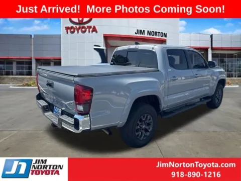More photos of 2021 Toyota Tacoma SR5 at Jim Norton Toyota, OK