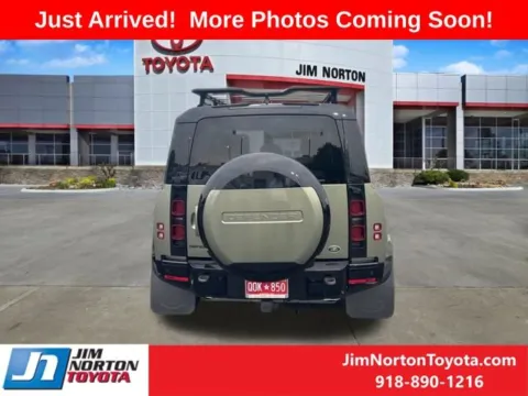 More photos of 2023 Land Rover Defender 110 X-Dynamic SE at Jim Norton Toyota, OK
