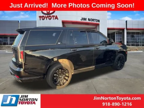 More photos of 2021 Cadillac Escalade Sport at Jim Norton Toyota, OK
