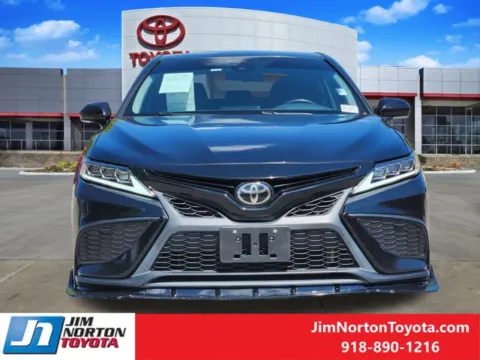 Photos of 2022 Toyota Camry SE for sale in Tulsa, OK at Jim Norton Toyota