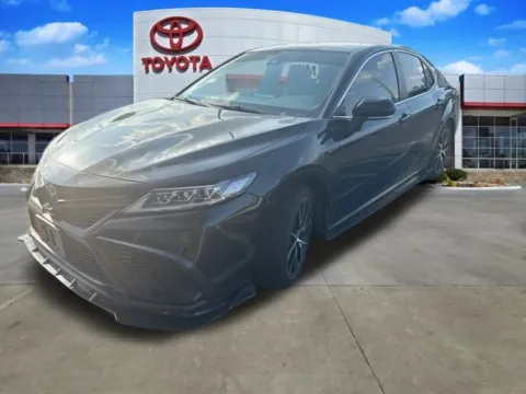 Black 2022 Toyota Camry SE for sale in Tulsa, OK