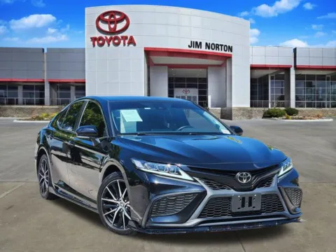 Black 2022 Toyota Camry SE for sale in Tulsa, OK