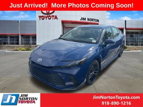 Another view of 2025 Toyota Camry SE for sale in Tulsa, OK at Jim Norton Toyota