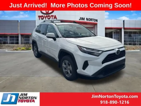 White 2024 Toyota RAV4 XLE for sale in Tulsa, OK