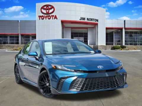 Blue 2025 Toyota Camry SE for sale in Tulsa, OK