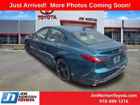 Another view of 2025 Toyota Camry SE for sale in Tulsa, OK at Jim Norton Toyota