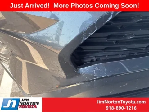 More photos of 2021 Toyota RAV4 XLE at Jim Norton Toyota, OK