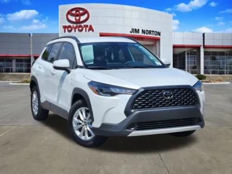 White 2022 Toyota Corolla Cross LE for sale in Tulsa, OK