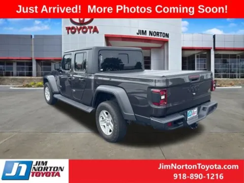 Another view of 2020 Jeep Gladiator Sport for sale in Tulsa, OK at Jim Norton Toyota