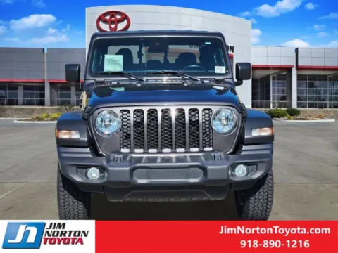 Photos of 2020 Jeep Gladiator Sport for sale in Tulsa, OK at Jim Norton Toyota
