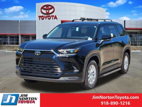 Photos of 2025 Toyota Grand Highlander XLE for sale in Tulsa, OK at Jim Norton Toyota