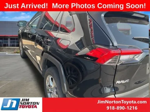 More photos of 2024 Toyota RAV4 XLE at Jim Norton Toyota, OK