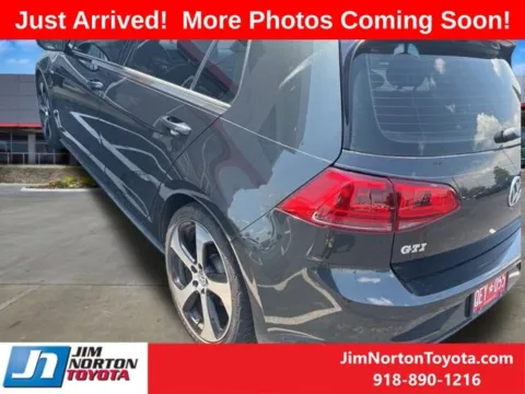 More photos of 2016 Volkswagen Golf GTI SE at Jim Norton Toyota, OK