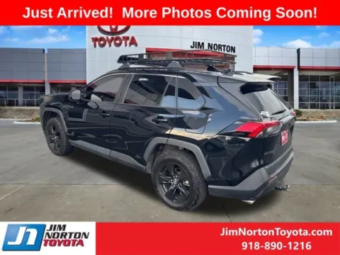 More photos of 2020 Toyota RAV4 Hybrid LE at Jim Norton Toyota, OK