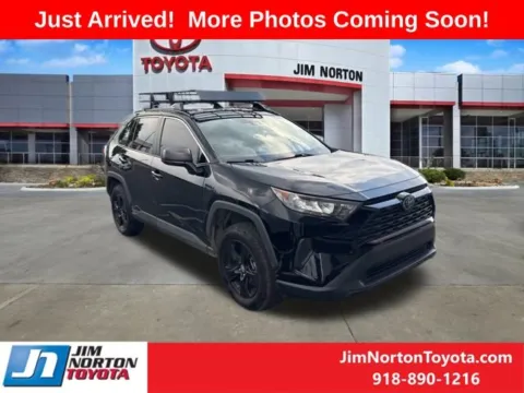 Black 2020 Toyota RAV4 Hybrid LE for sale in Tulsa, OK