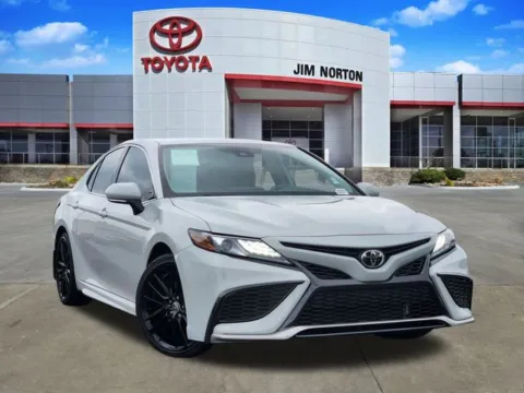White 2023 Toyota Camry XSE for sale in Tulsa, OK