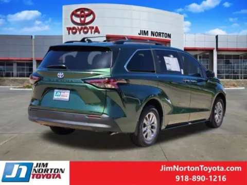 Another view of 2025 Toyota Sienna XLE for sale in Tulsa, OK at Jim Norton Toyota