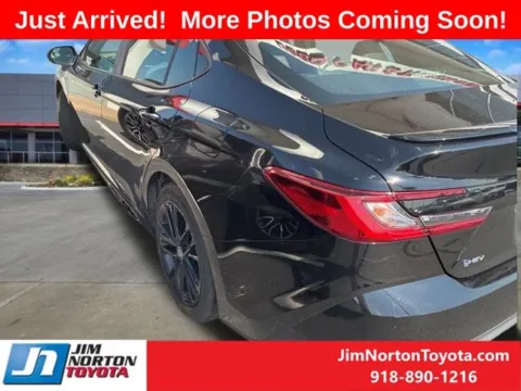 More photos of 2025 Toyota Camry SE at Jim Norton Toyota, OK
