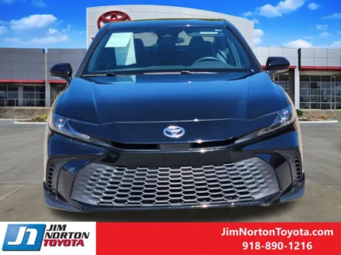 Photos of 2025 Toyota Camry SE for sale in Tulsa, OK at Jim Norton Toyota