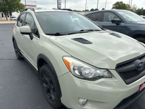 Beige 2014 Subaru XV Crosstrek 2.0i Premium for sale in Tulsa, OK