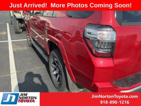 More photos of 2024 Toyota 4Runner TRD Off-Road Premium at Jim Norton Toyota, OK