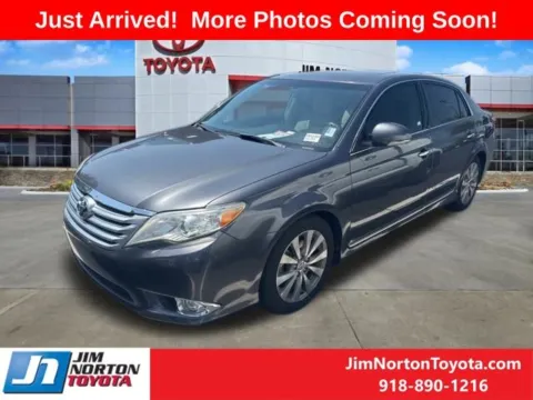 Photos of 2011 Toyota Avalon Limited for sale in Tulsa, OK at Jim Norton Toyota