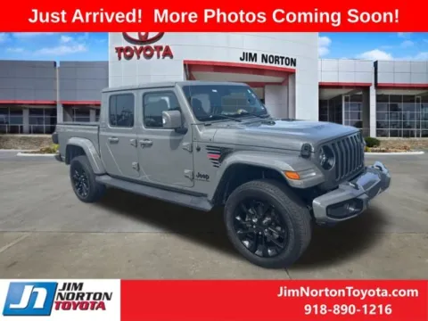 Gray 2022 Jeep Gladiator High Altitude for sale in Tulsa, OK