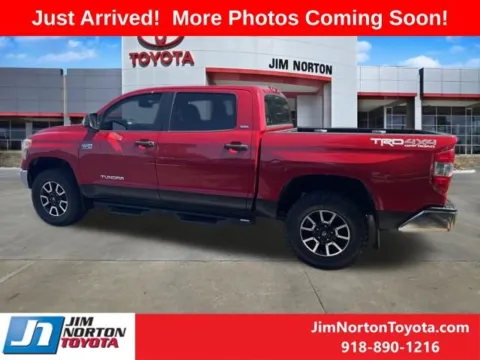 More photos of 2016 Toyota Tundra SR5 at Jim Norton Toyota, OK
