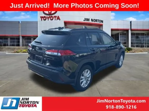 More photos of 2024 Toyota Corolla Cross LE at Jim Norton Toyota, OK