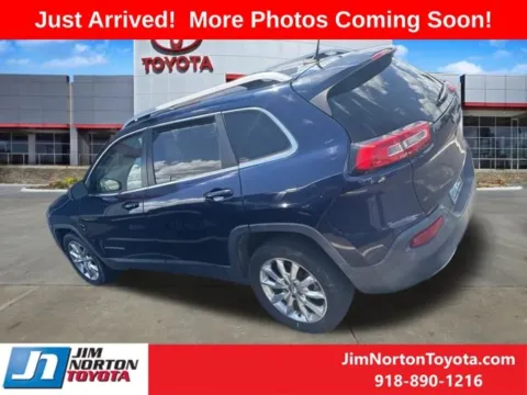 More photos of 2014 Jeep Cherokee Limited at Jim Norton Toyota, OK