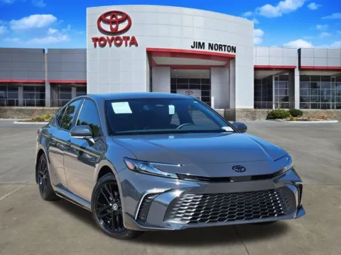 Gray 2025 Toyota Camry SE for sale in Tulsa, OK