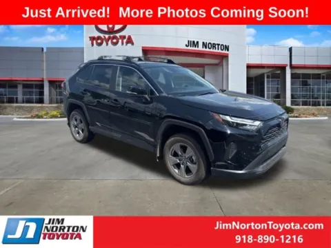 Black 2024 Toyota RAV4 XLE for sale in Tulsa, OK